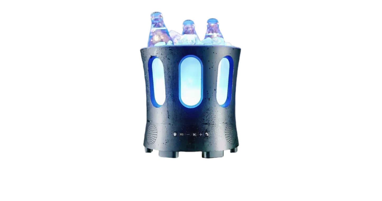 Vedenkestävä saunakaiutin ZONE on Bluetooth-kaiutin, jossa on vettä kestävä rakenne ja valaistus.